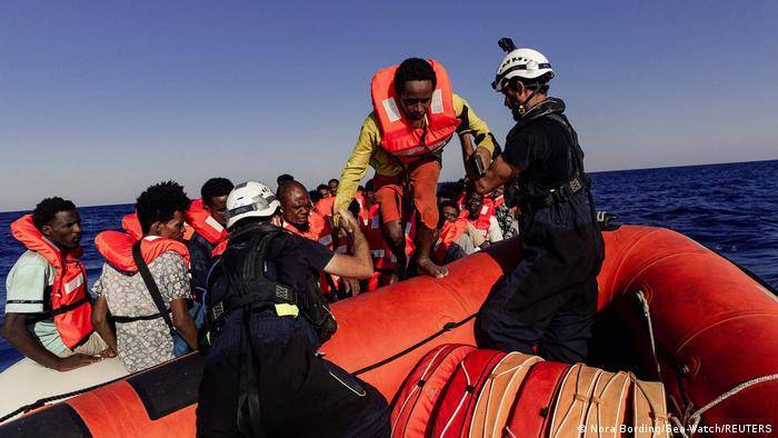 Title: Over a Thousand Migrants Rescued in Italy