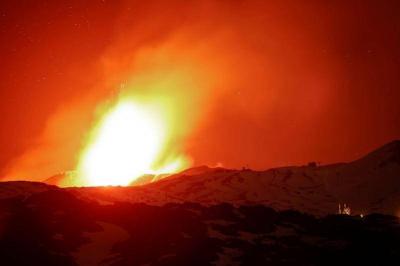 Title: Flights Suspended at Catania Airport Following Volcanic Eruption