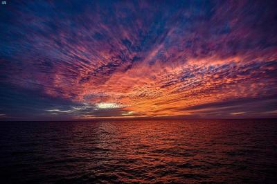 "WAS" Covers Sunset from the Red Sea Coasts