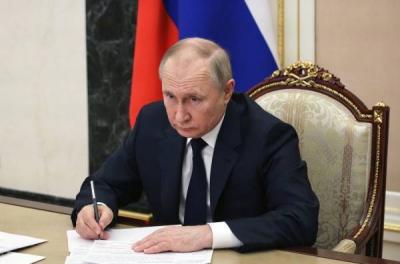 To Facilitate Military Mobilization: Putin Signs Electronic Draft Law