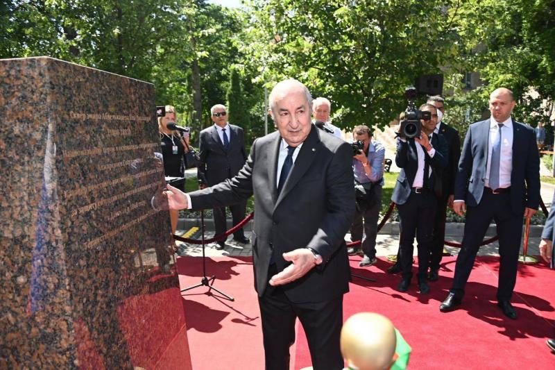 Taboun Unveils a Statue of Emir Abdelkader in Moscow