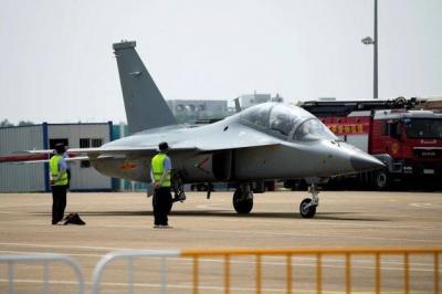 Nine Chinese Aircraft Conduct Combat Readiness Patrols in the Taiwan Strait