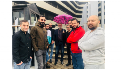 Public Administration Employees Close Ministry of Finance Building