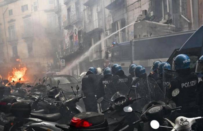 Arrests Made Following Violent Clashes Before Napoli vs. Eintracht Frankfurt Match