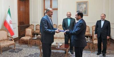 Abdollahian Receives Credentials from Libyan and Filipino Ambassadors