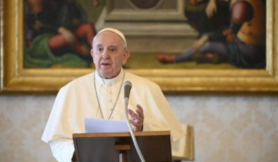 Pope Francis Resumes Activities After Day of Rest Due to Fever