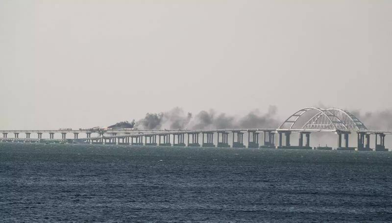 Closure of the Crimean Bridge Due to Military Exercises