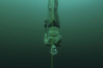Diving in a Frozen Swiss Lake: A Record-Breaking Feat