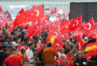 In a Pivotal Election, Turks Vote in Germany