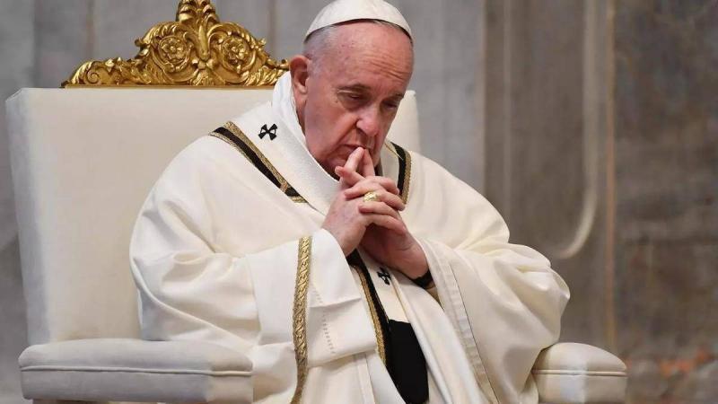 Pope Cancels Speech Due to Breathing Difficulties After Surgery