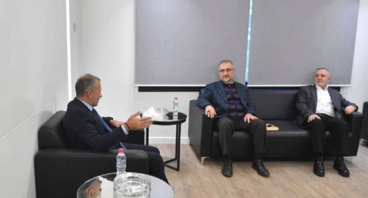 Title: Three Hours Between Hezbollah and Bassil... No Agreement