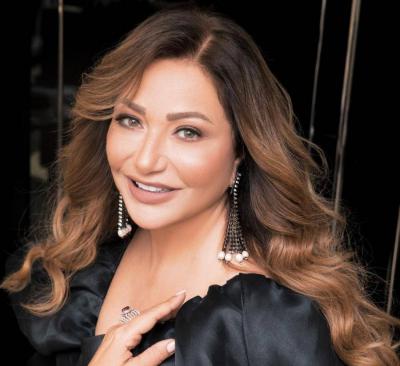 Laila Aloui Shares New Video from Her Summer Vacation: Dancing and Fun
