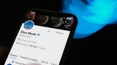 Monthly Fee for Verified Accounts on Twitter