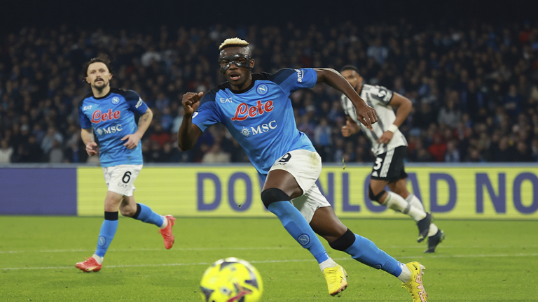 Napoli Thrashes Juventus with a 5-1 Victory, Extending Lead in Serie A