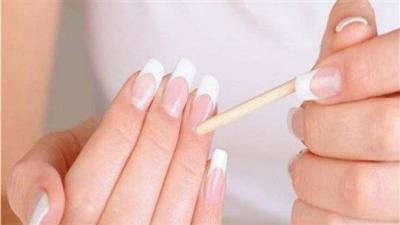 Golden Tips for Caring for Cracked Nails