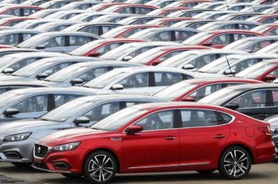 Title: Decline in Passenger Car Sales in China