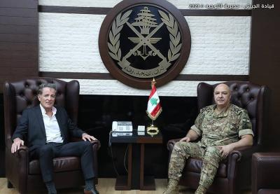 Army Commander Meets MP Gerada