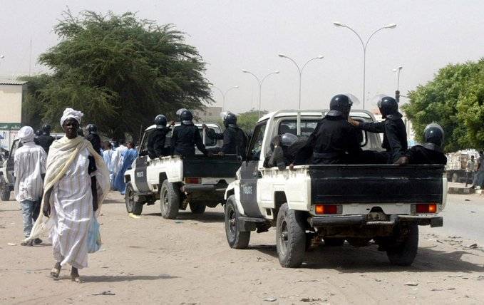 In Mauritania: Three 