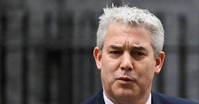 UK Health Minister: No Negotiations on Pay with Nurses' Union
