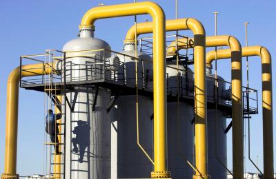 Title: Russian Gas Production Declines by 10%