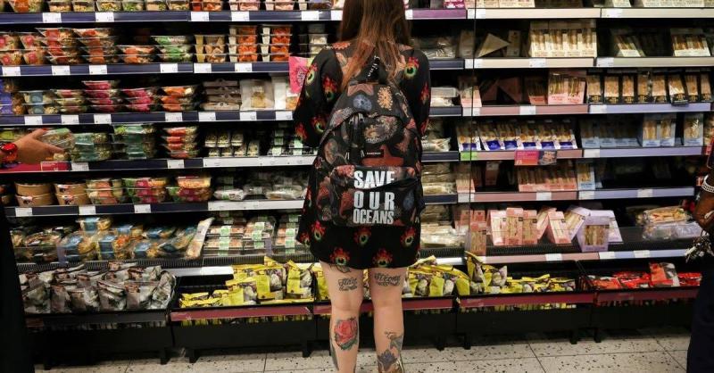 British Government Calls for Capping Food Prices
