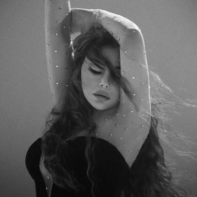 Haifa Wehbe Releases Her New Song "Ma Bad'efsh"