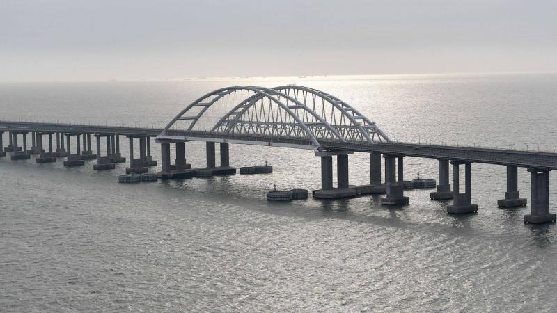 Russia: Traffic Halted Temporarily on the Crimean Bridge