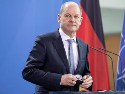 German Chancellor in Japan: Economic Reasons