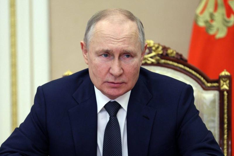 Putin: Western Powers are Building a New 