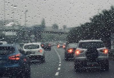 Highways Flooded by First Rainfall: A Blessing Turns into a Curse