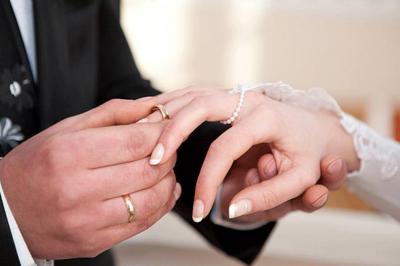 Lebanese Star of The Voice Ties the Knot with an Artistic Connection