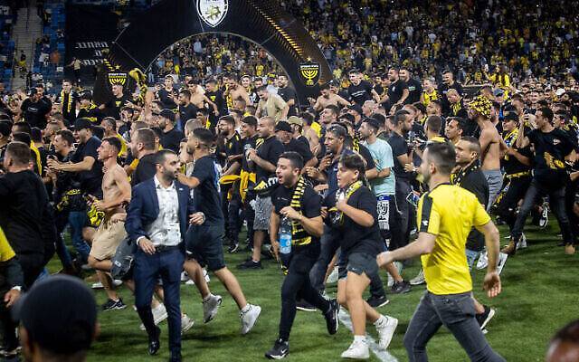 Why Did the Israeli President Flee from Haifa Stadium?