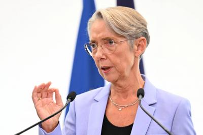 Borne Plans to Meet Opposition and Unions Amid Pension Crisis