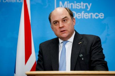 Title: Britain Provides Ukraine with Long-Range "Storm Shadow" Cruise Missiles