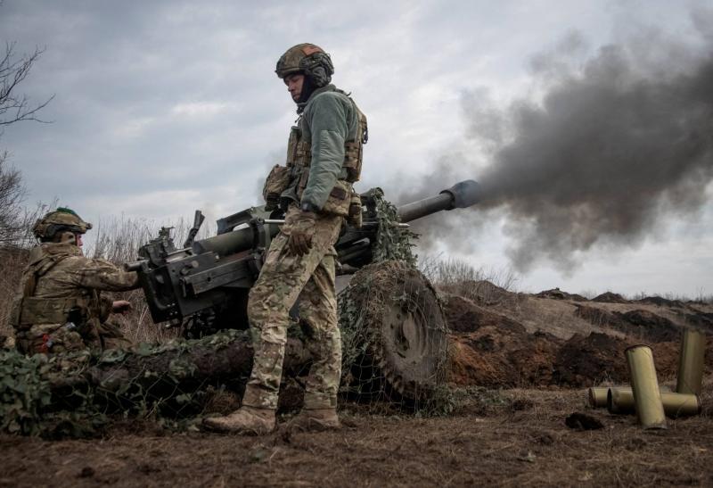 Russia Targets Ukrainian Forces Near Bakhmut