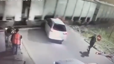 Video - Driver Attempts to Escape from Police, Collides with Freight Train