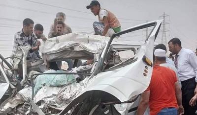 15 Dead in Collision on the Egyptian Desert Road