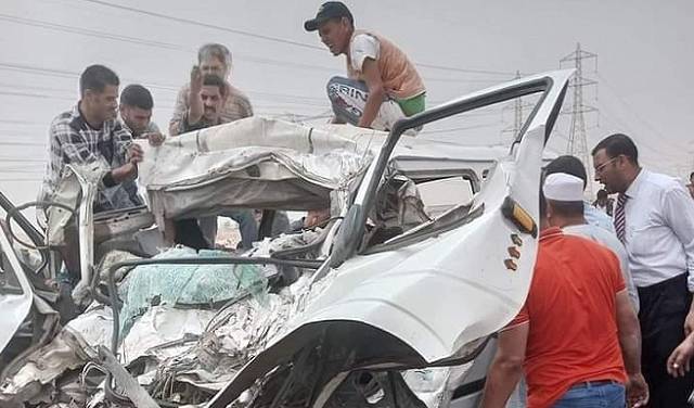 15 Dead in Collision on the Egyptian Desert Road