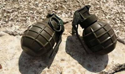 Bombs Found in Front of an Apartment in Abu Samra!