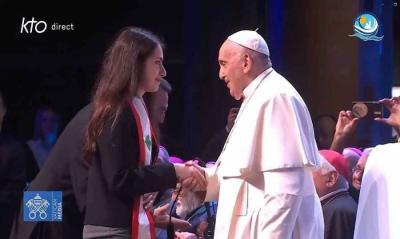 Video: Lebanese Woman Sings in Syriac Before Pope Francis