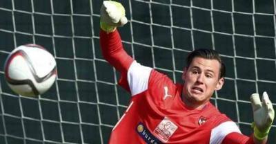 Injury of Austria National Team Goalkeeper with Cancer