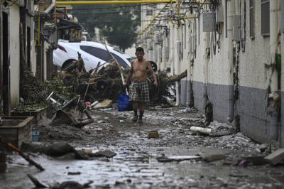 Title: 31 Injured Due to Earthquake in Eastern China (Video)