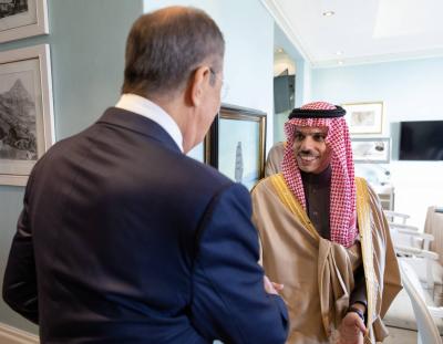 "BRICS" Meeting Between Bin Farhan and Lavrov