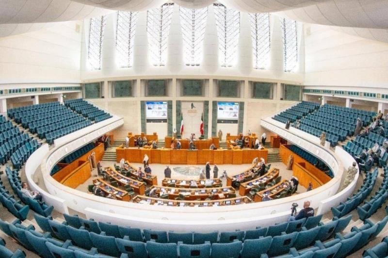 Kuwait's Cabinet Approves Decree to Dissolve the National Assembly