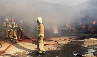 8 Injuries in Bandar Abbas Refinery Fire in Iran