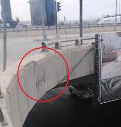 Warning... A Danger Threatening Cars at Dhubayya Bridge! (Video)