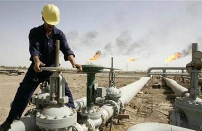 Algeria Decides to Cut Oil Production to Support Saudi Efforts