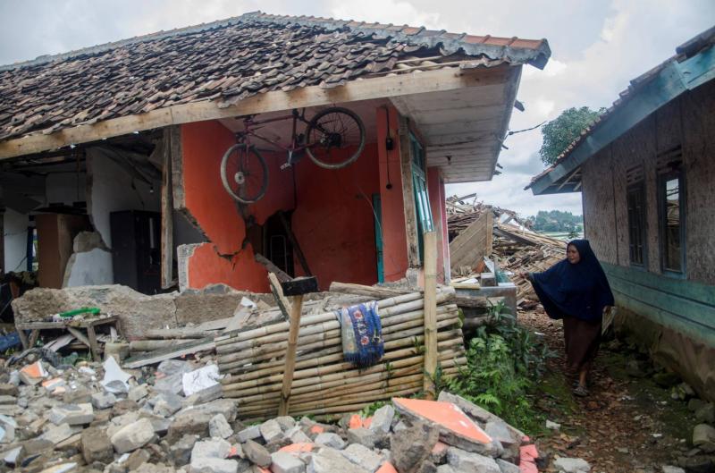 Earthquake of 5.9 Magnitude Strikes Minahasa Peninsula in Indonesia