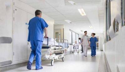 Title: In Lebanon: Doctors Ready for War... and Field Hospitals