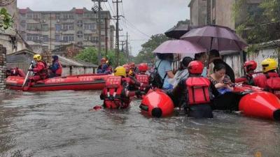 Evacuation of 40,000 People in China Due to Floods